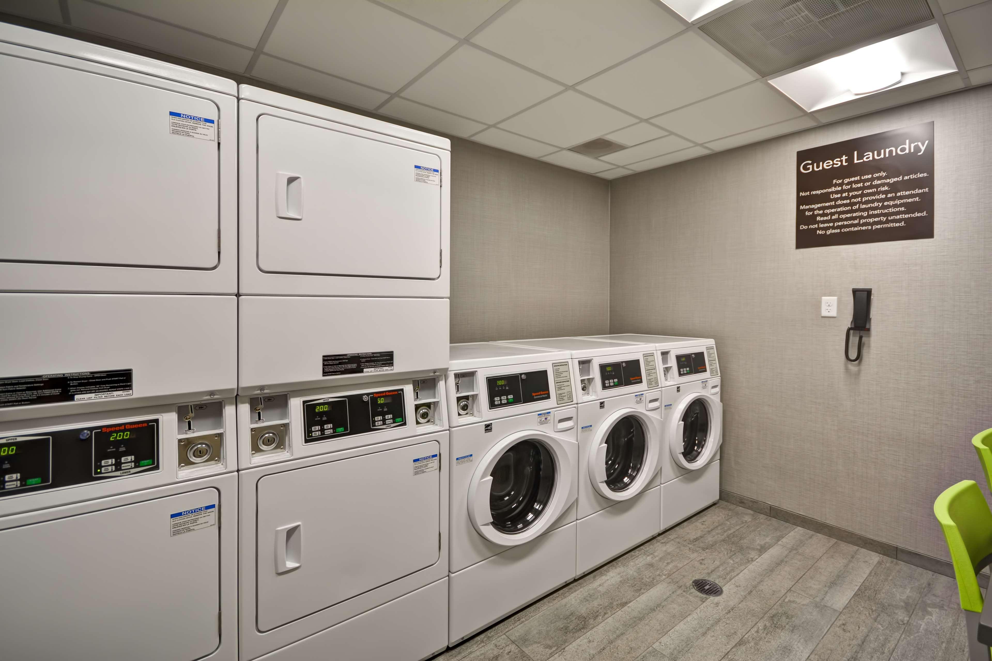 Hotel Homewood By Hilton Vegas Center 3*